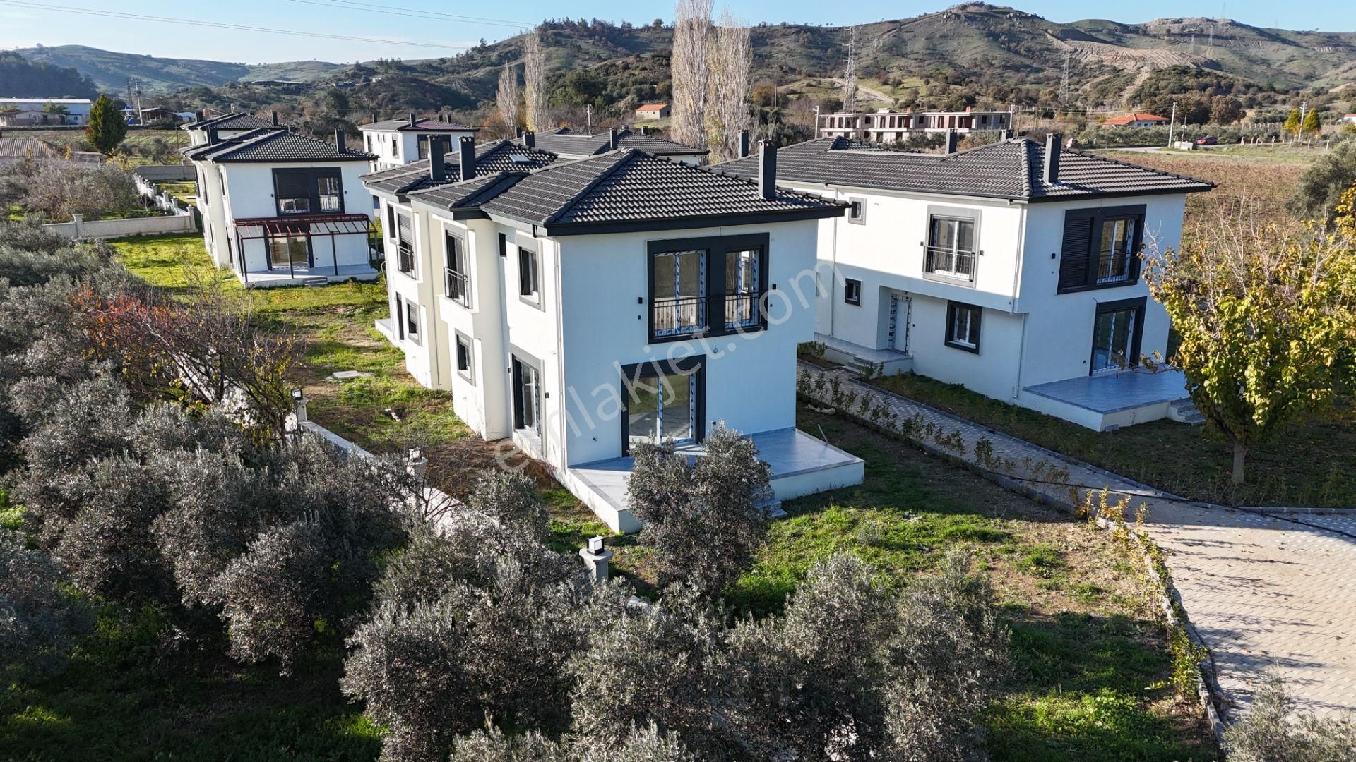 İzmir Seferihisar Kavakdere Mahallesi’nde Site İçerisinde 3+1 Dubleks Villa - Görsel 4