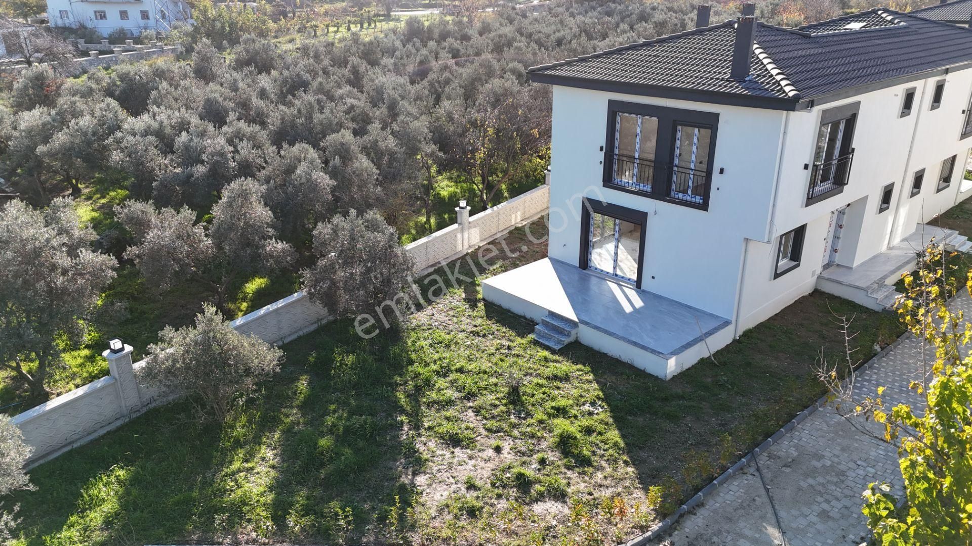 İzmir Seferihisar Kavakdere Mahallesi’nde Site İçerisinde 3+1 Dubleks Villa - Görsel 3