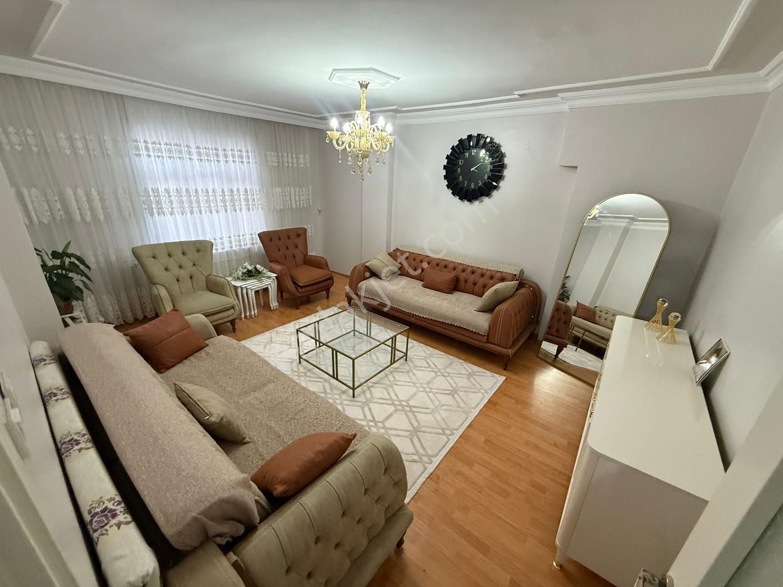 Üç Kardeşler'den İsmetpaşa Mah 3+1 130m² Satılık 3.kat Daire