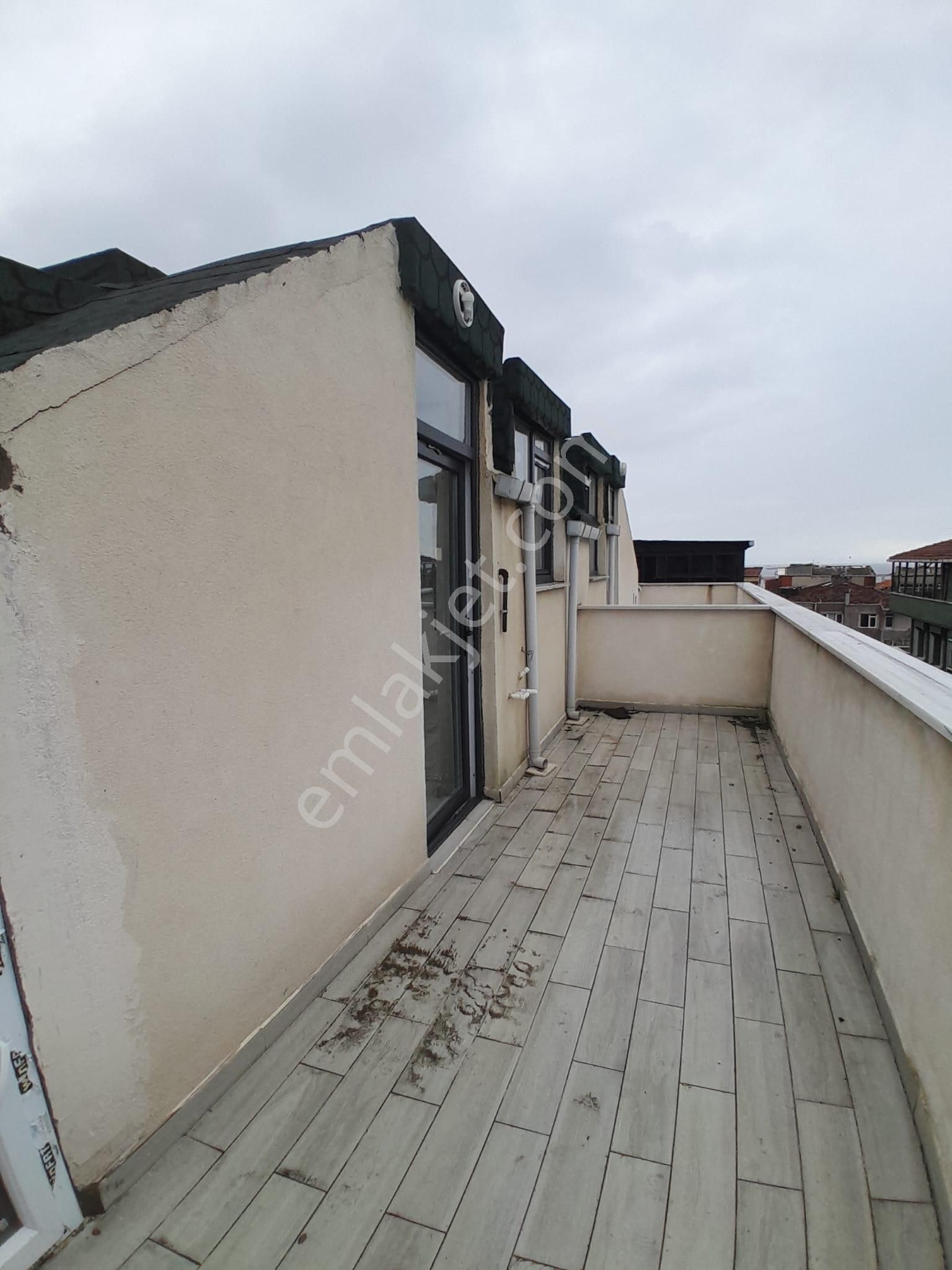 Denizköşklerde 4+2 Asansörlü Satılık Dublex - Görsel 12