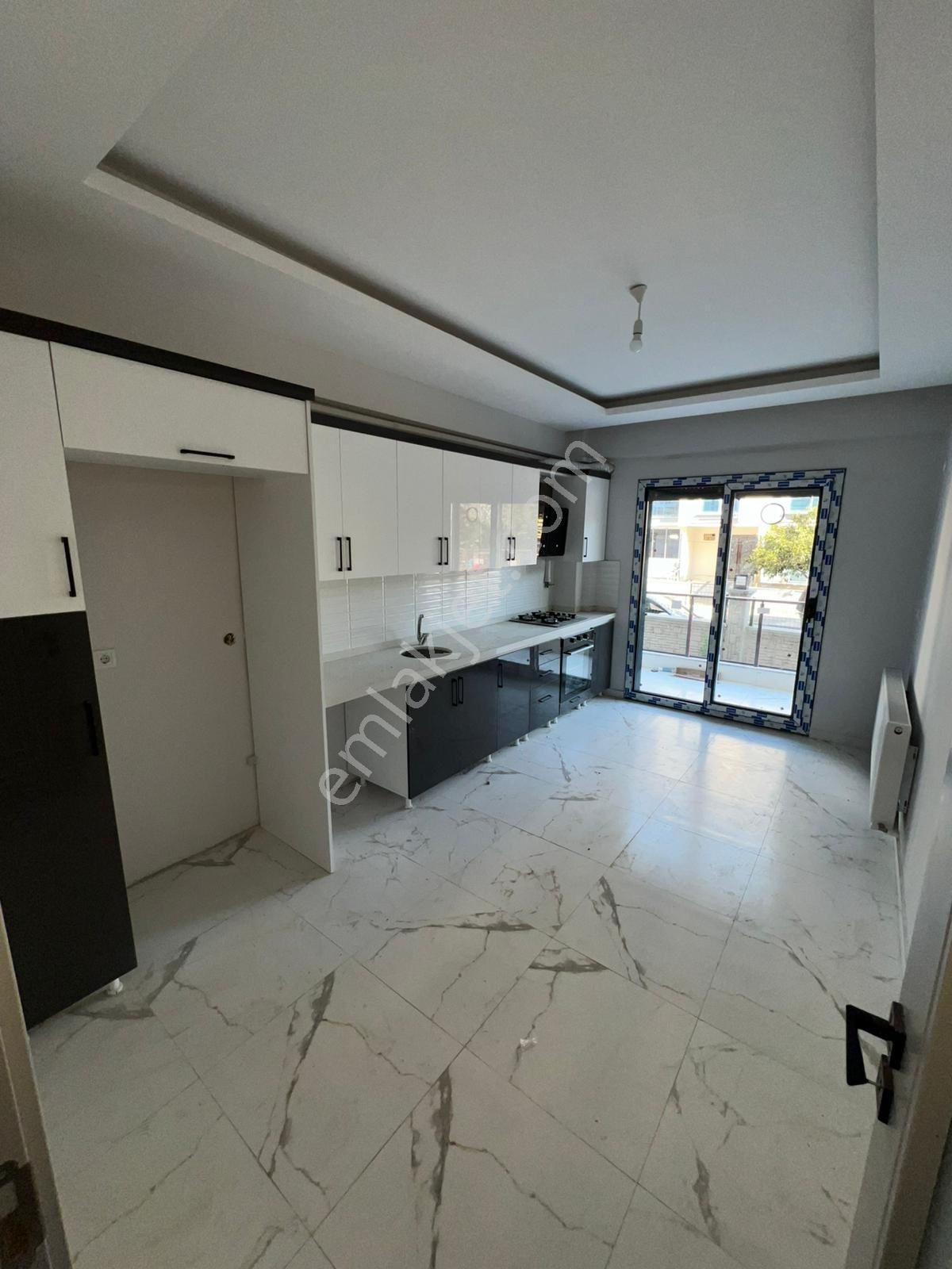 Bergama Gaziosmanpaşa Mahallesinde 3+1 Satılık Daire