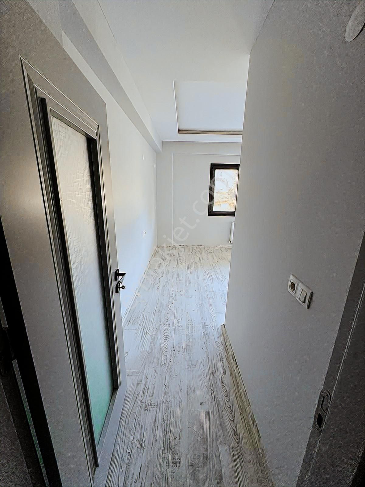 Bergama Gaziosmanpaşa Mahallesinde 3+1 Satılık Daire - Görsel 6