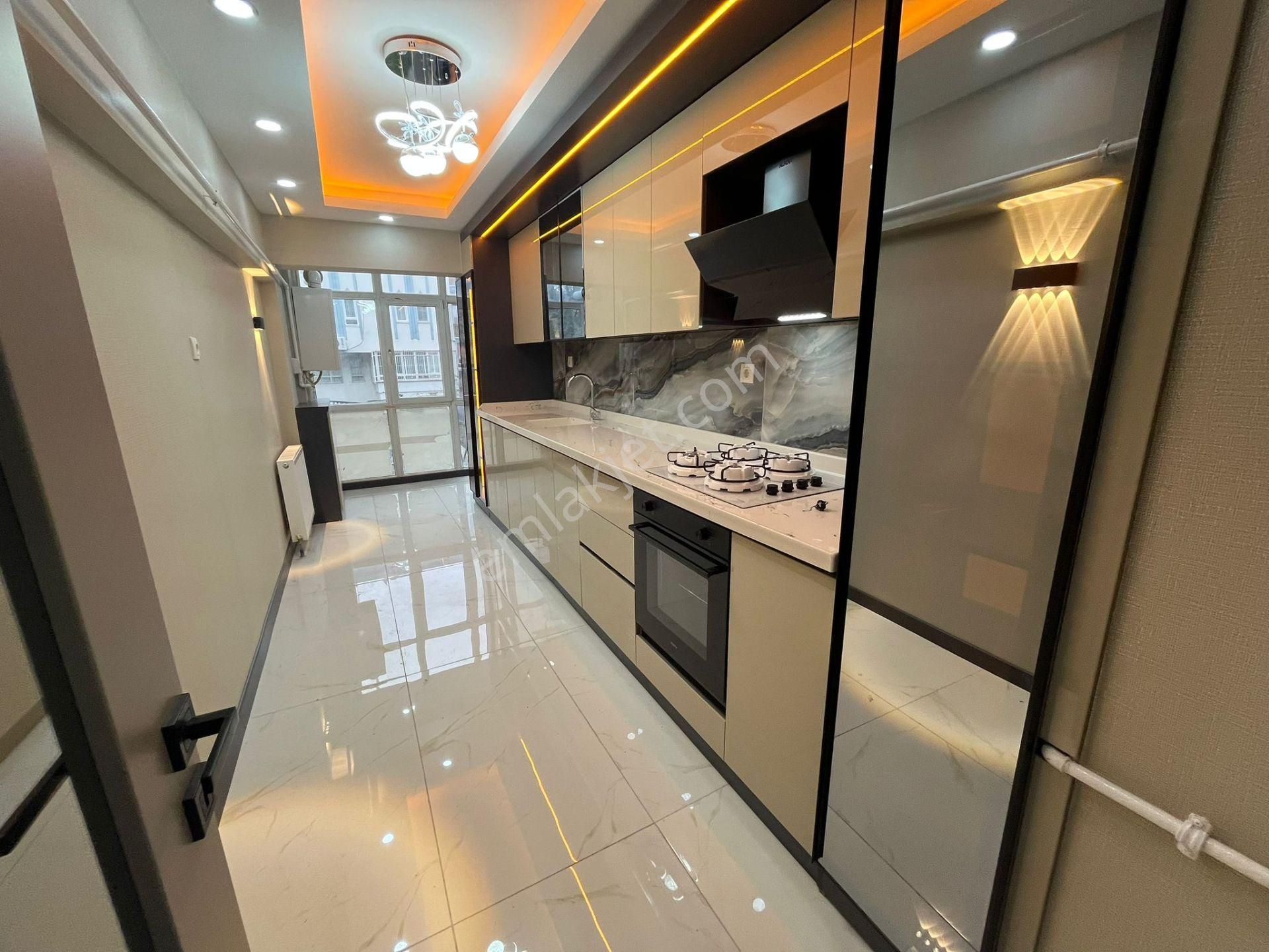 Sincan Plevne Mh'de Ultra Lux Yapılı 3+1 115m2 Masrafsız Emsalsiz Satılık Daire