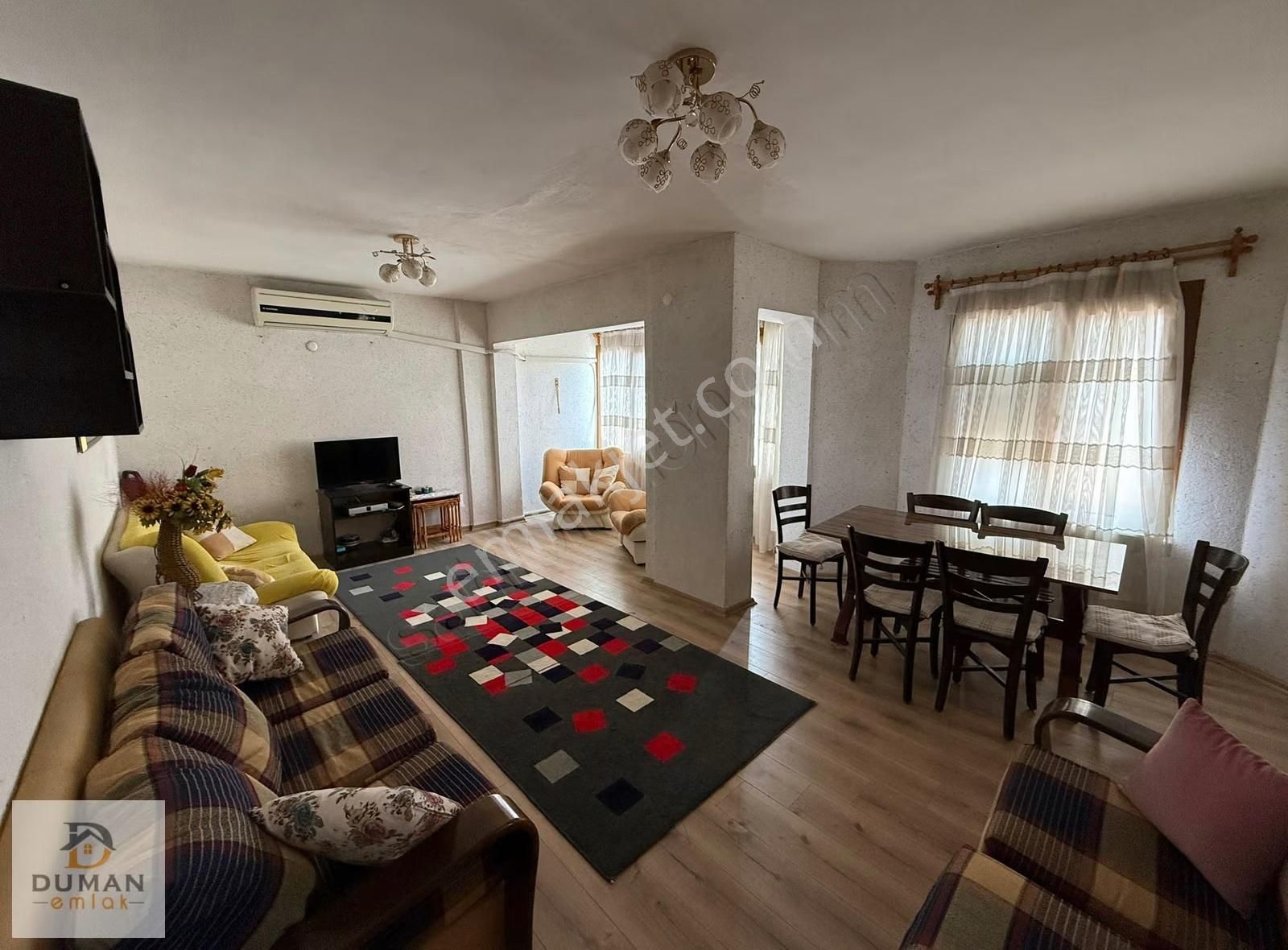 Duman Emlak'tan Maltepe Mahallesi 3+1 Eşyalı Satılık Daire