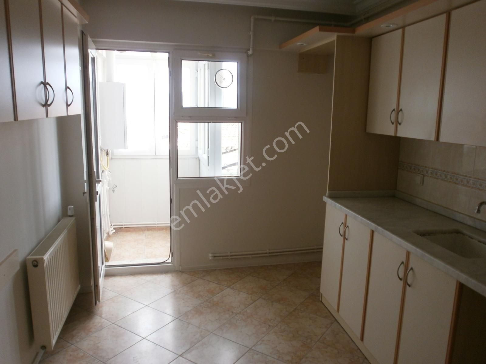 Bürmen'den Hatay Pazaryeri Arkası Manzaralı 3+1 Kombili 2.kat - Görsel 8