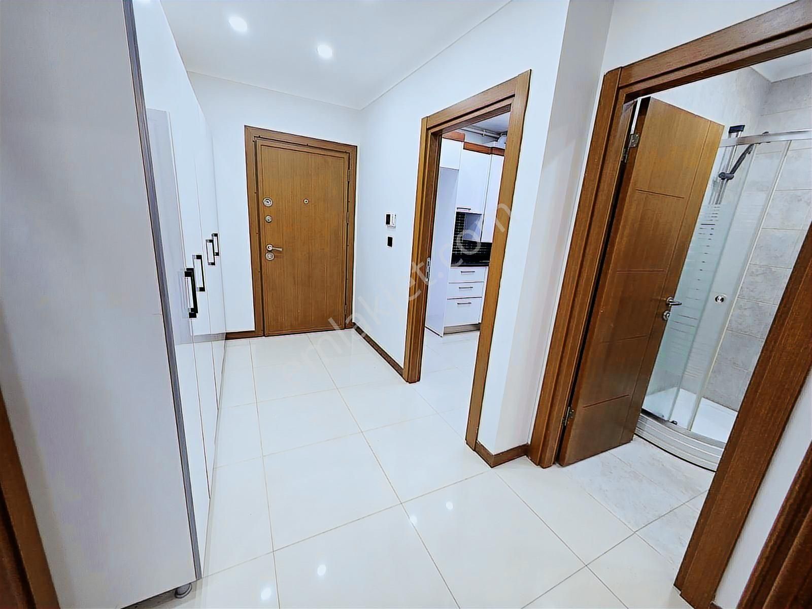 İnox'da İdealtepe Sahil Bölgesinde Genç Binada Ayrı Mutfaklı 2+1 - Görsel 8