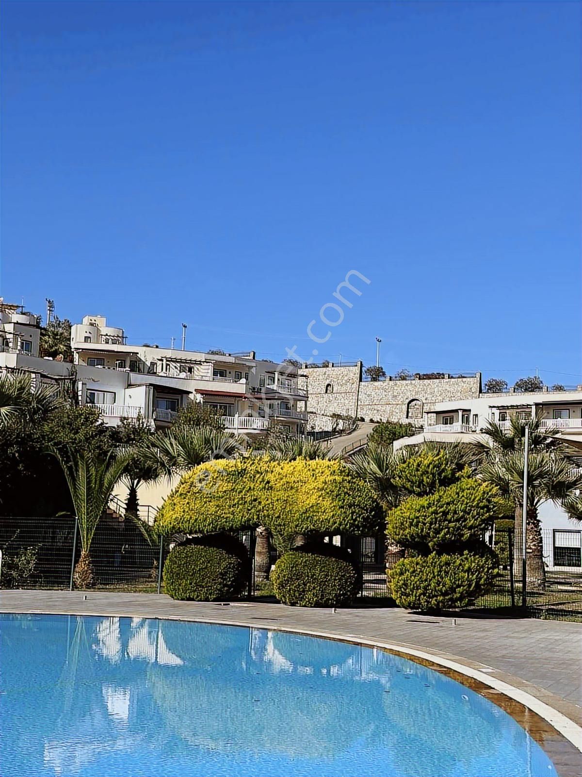 Adabükü Havuzlu Göl Manzaralı 2+1 Bahçe Katı Kiralık Daire - Görsel 20