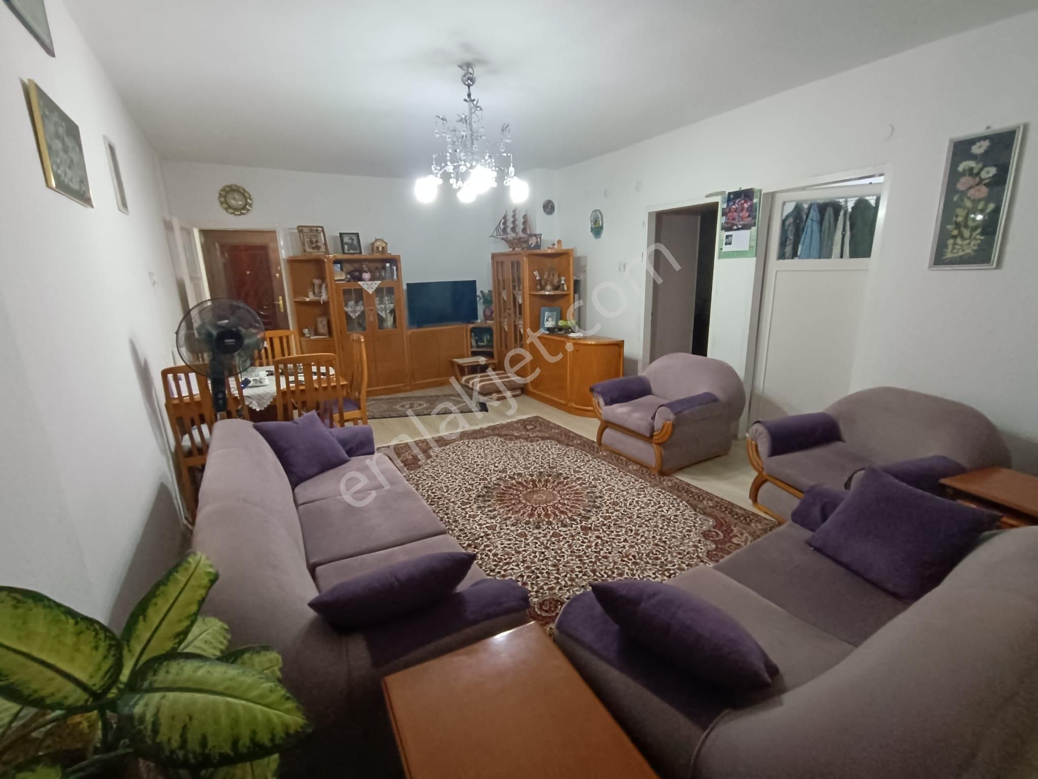 Sincan Atatürk Mhde Katta 3+1 Ön Cephe Merkezi Konumda Daire - Görsel 7