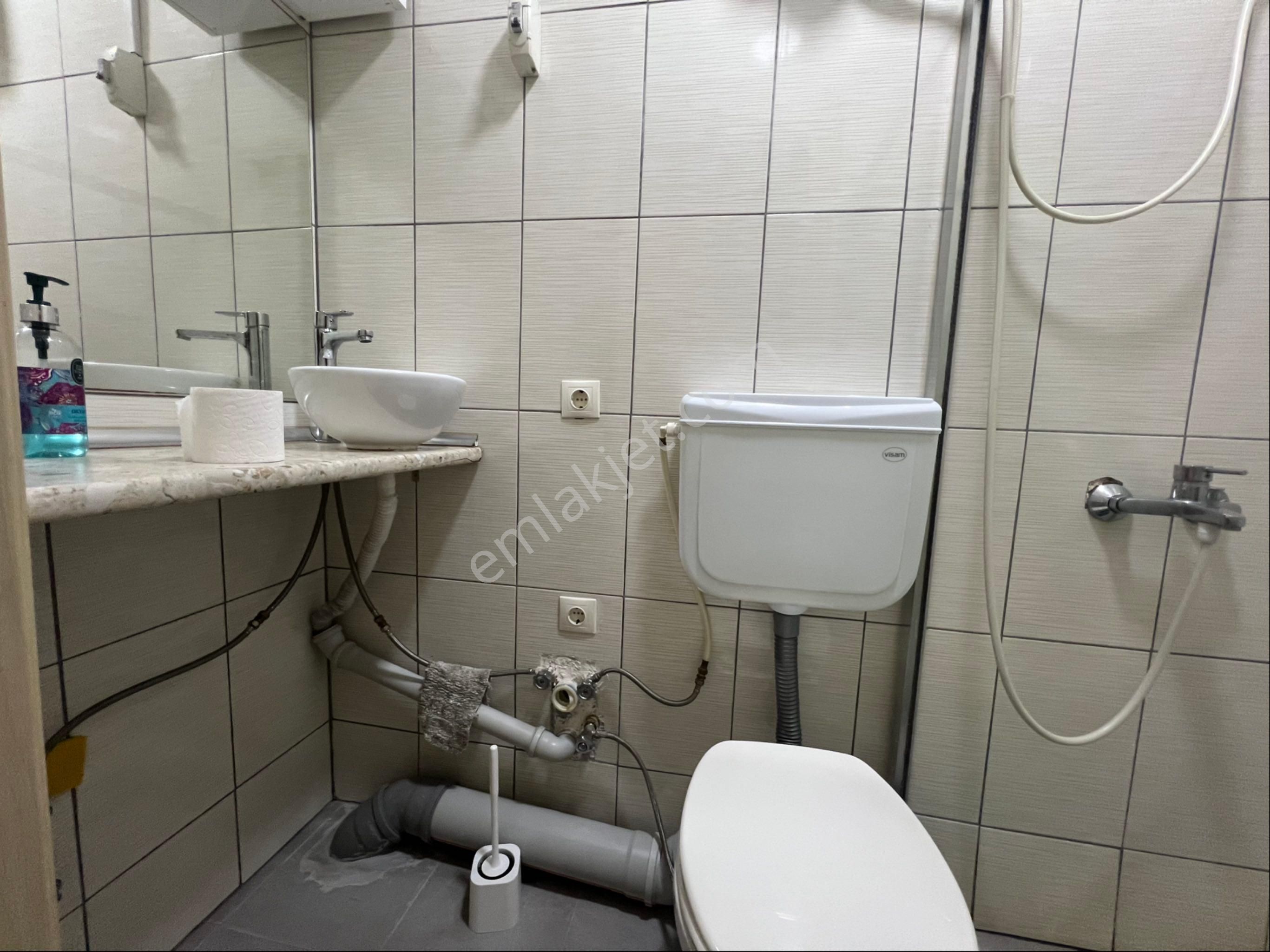 Oben'den Şenesenevler Kocayol Caddesi Üzerinde 1+1 Net 35 M² - Görsel 16