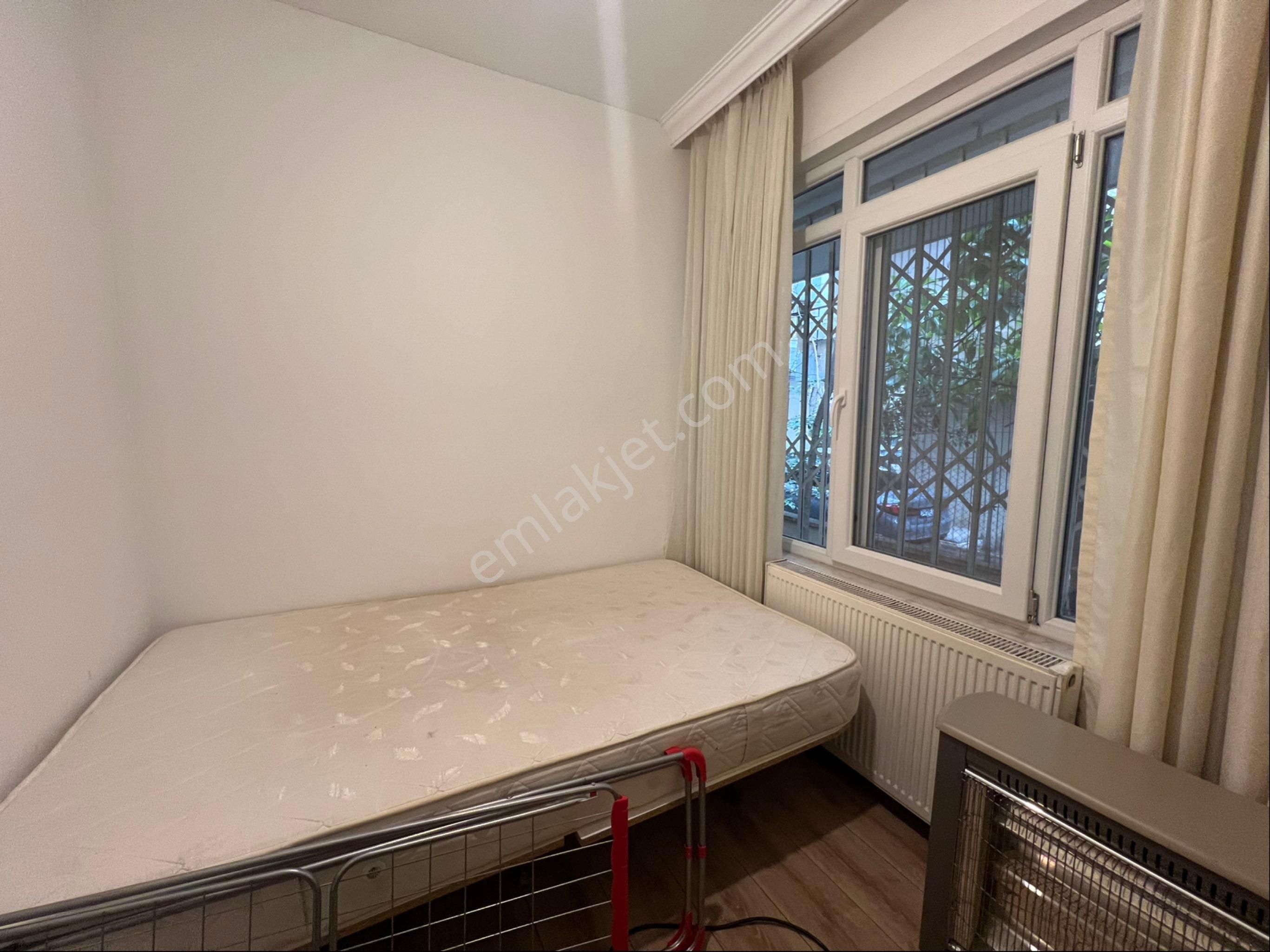 Oben'den Şenesenevler Kocayol Caddesi Üzerinde 1+1 Net 35 M² - Görsel 9