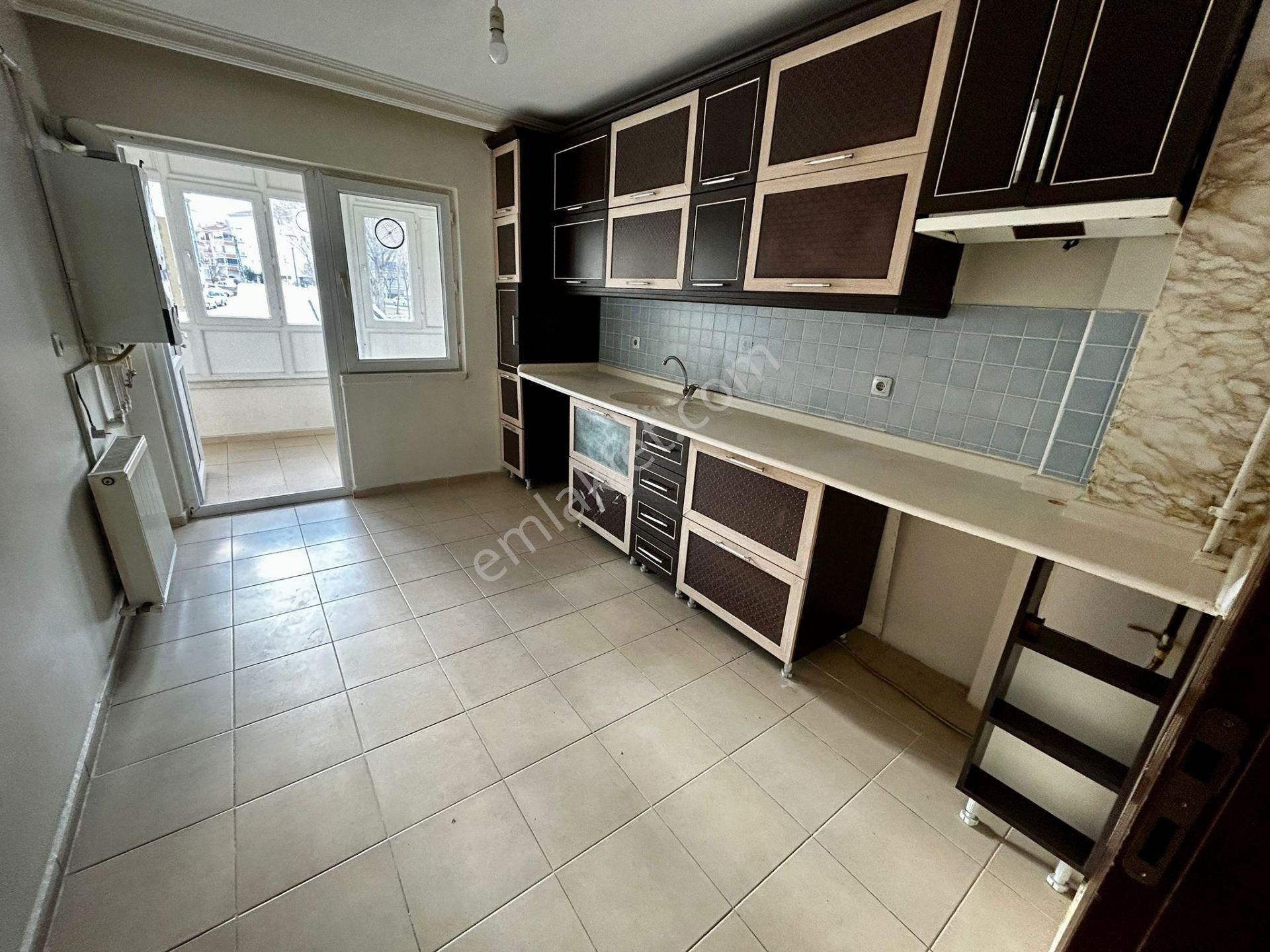 Emlak Danışmanımdan Sincan Ahi Evran'da 3+1 130m2 Çift Balkon Park Cepheli Satılık Daire - Görsel 16