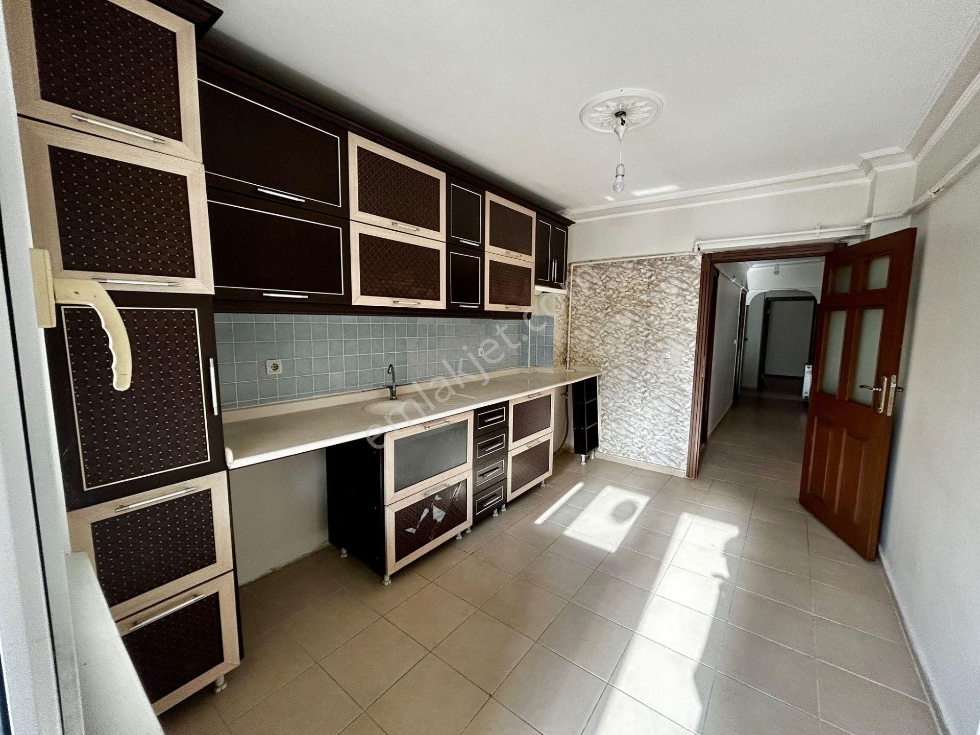 Emlak Danışmanımdan Sincan Ahi Evran'da 3+1 130m2 Çift Balkon Park Cepheli Satılık Daire - Görsel 14