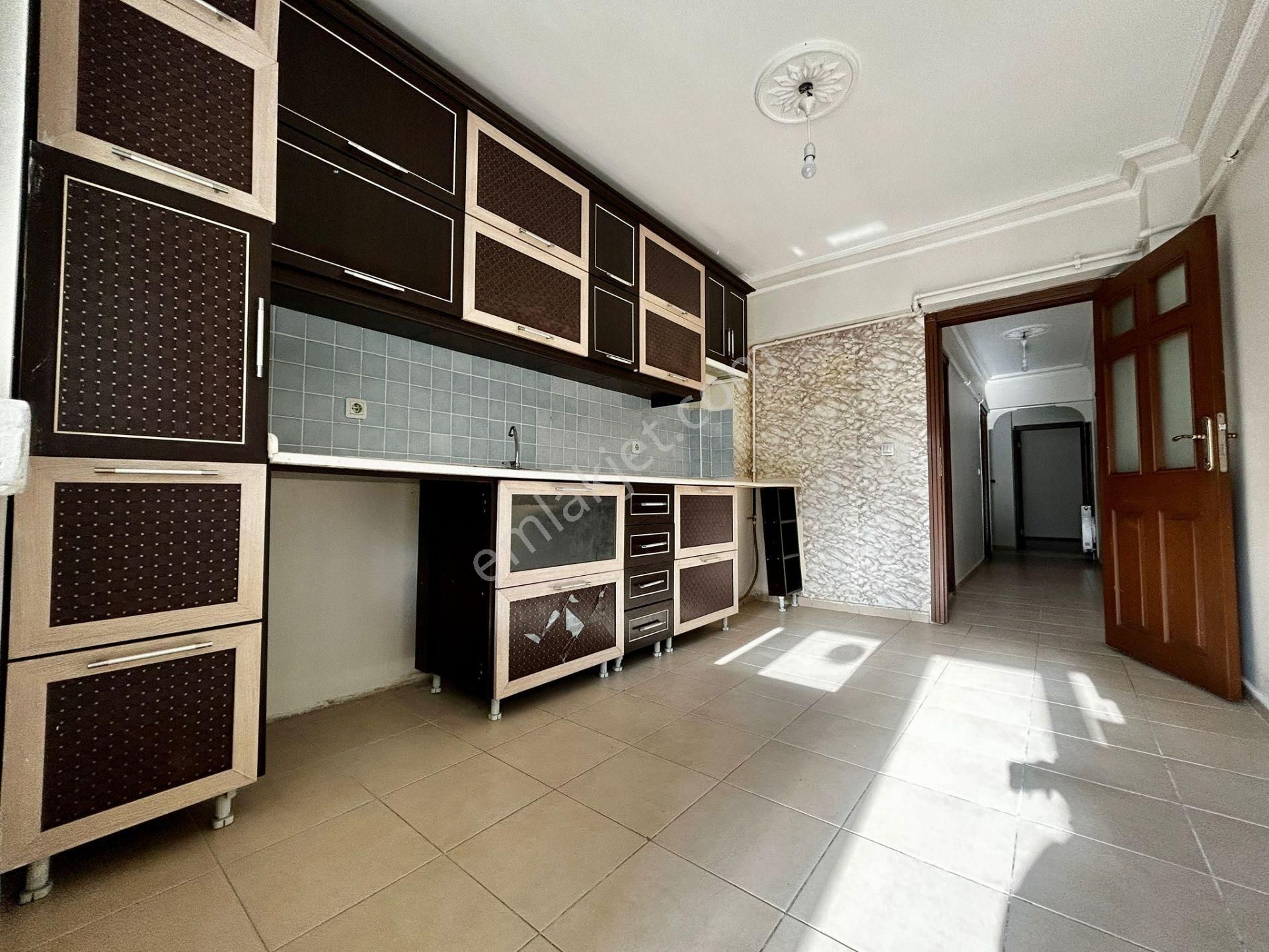 Emlak Danışmanımdan Sincan Ahi Evran'da 3+1 130m2 Çift Balkon Park Cepheli Satılık Daire - Görsel 13