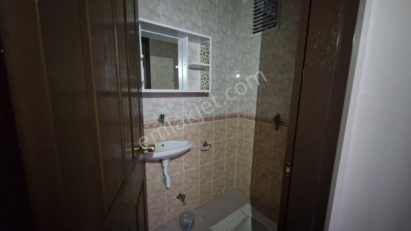 Topçu Mah.geniş Satılık 3+1 Daire - Görsel 4