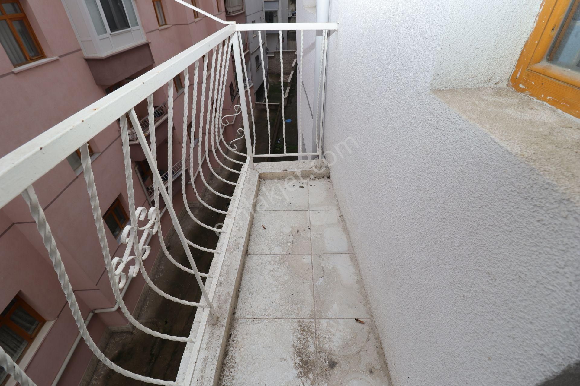 Akif'ten Elvankent Topçu'da 2+1 Ara Katta Kiralık Daire - Görsel 15