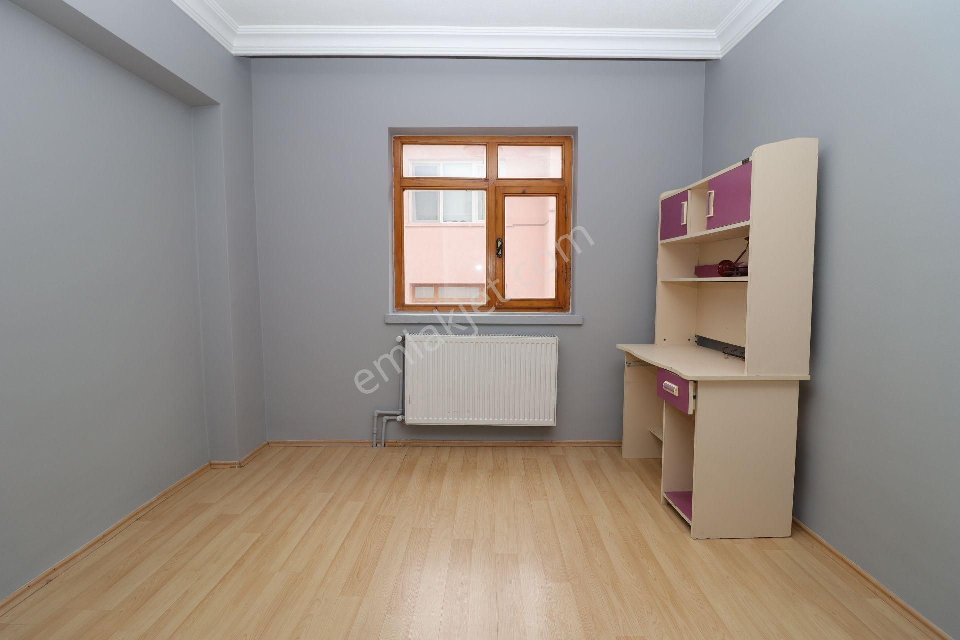 Akif'ten Elvankent Topçu'da 2+1 Ara Katta Kiralık Daire - Görsel 9