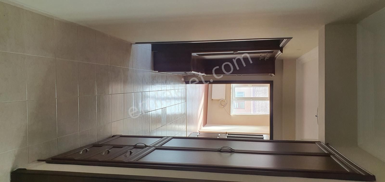 Bahçelievler Mahallesi Sakarya Caddesi Yakını Satılık Geniş 3+1 - Görsel 4