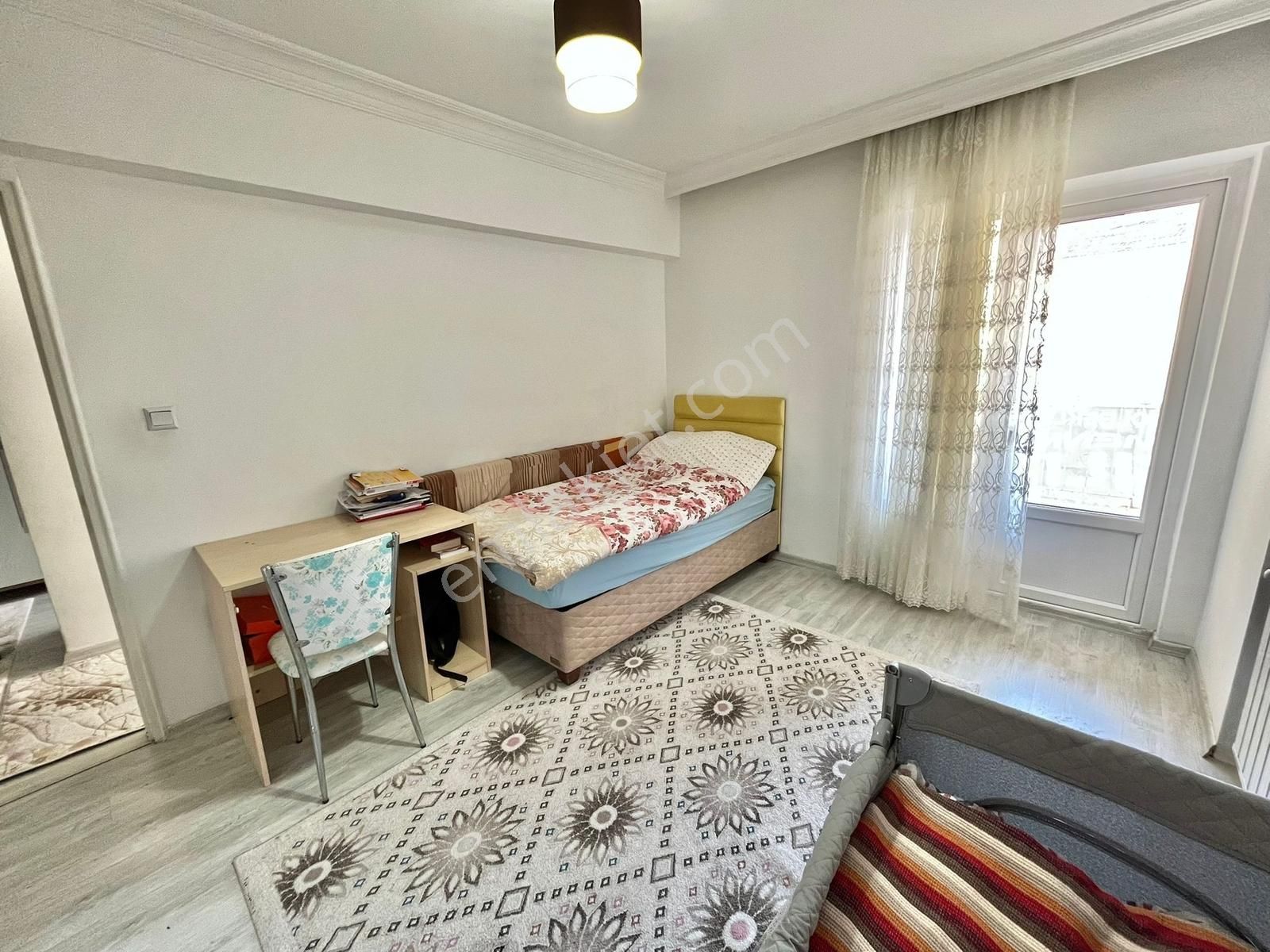 Dutluk Merkeze Yakın Metroya Yürüme Mesafesinde Satılık 3+1 - Görsel 10