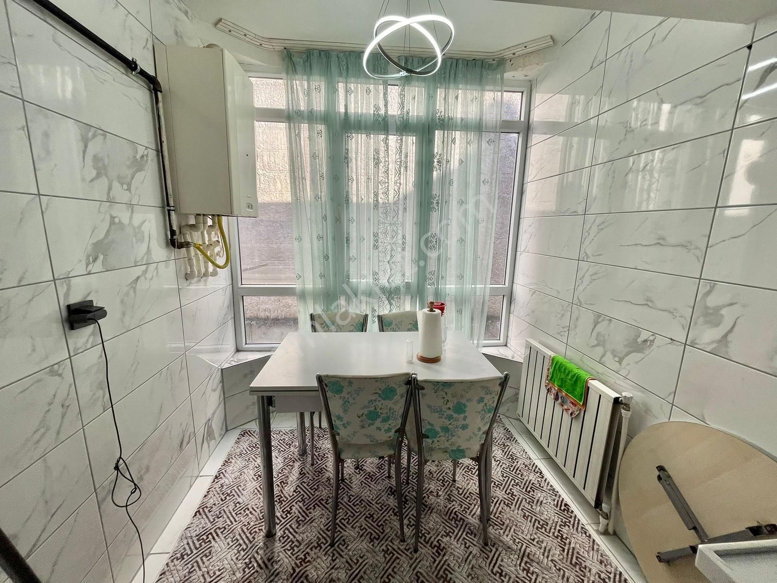 Dutluk Merkeze Yakın Metroya Yürüme Mesafesinde Satılık 3+1 - Görsel 2