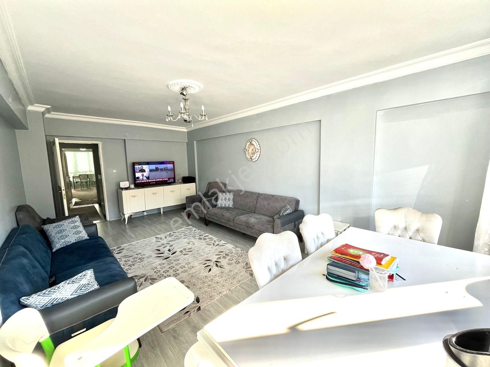 Dutluk Merkeze Yakın Metroya Yürüme Mesafesinde Satılık 3+1 - Görsel 7