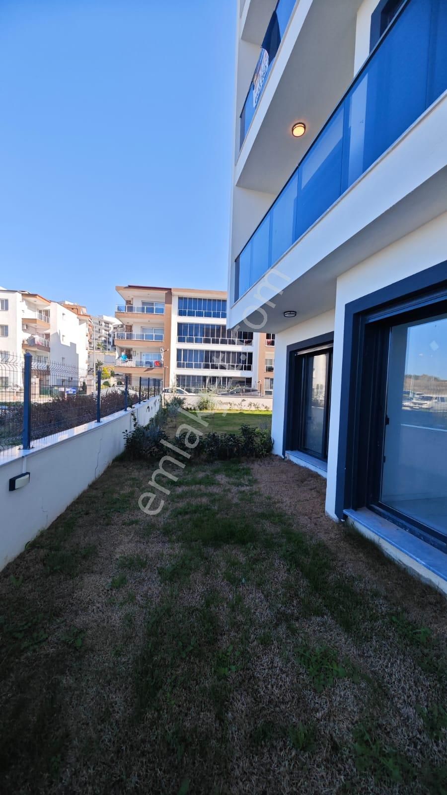 Güvenlikli Sitede Yerden Isıtmalı 1+1 Daire - Görsel 28