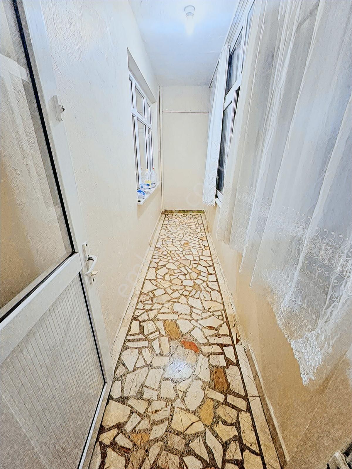 Pusula İnş.tan Uğurmumcu Mah Tramvaya Yakın 2+1 115m2 1kat Daire - Görsel 22