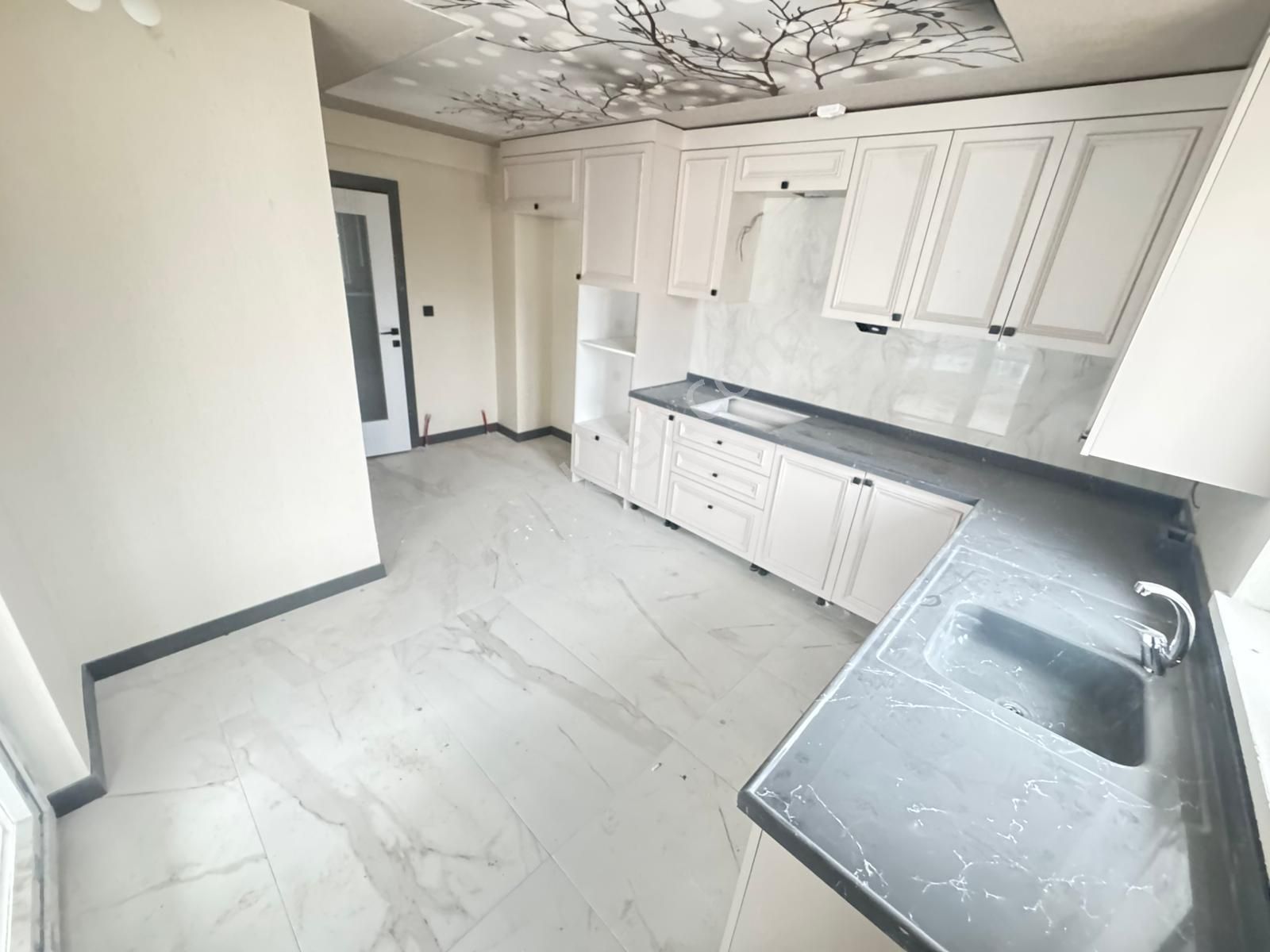 Lider Emlak'tan Başpınar'da Sıfır **en Üst Kat** Satılık Daire - Görsel 4