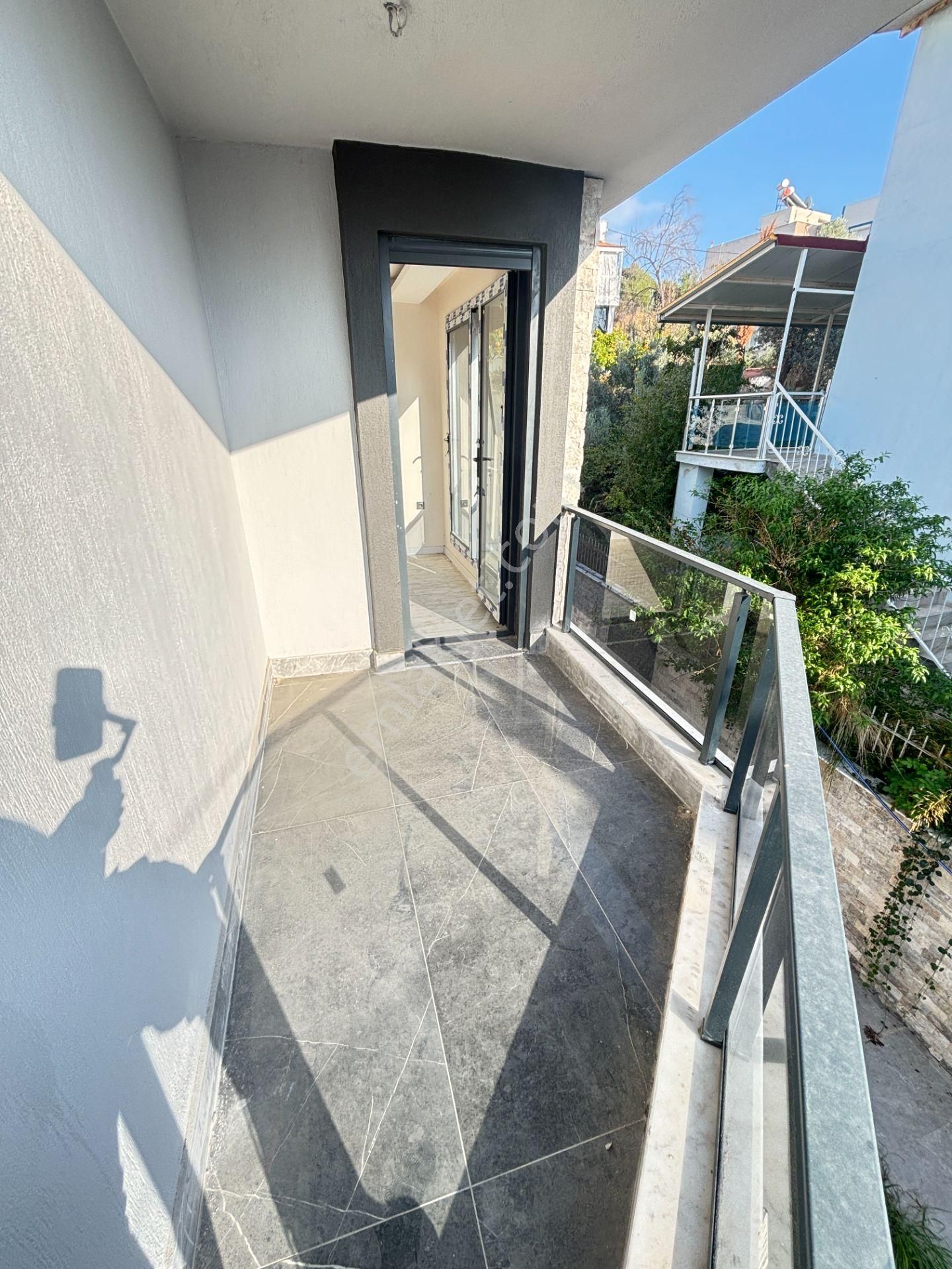 İzmir Seferihisar Ürkmez’de Denize 600 Metre Satılık 2+1 Villa - Görsel 21