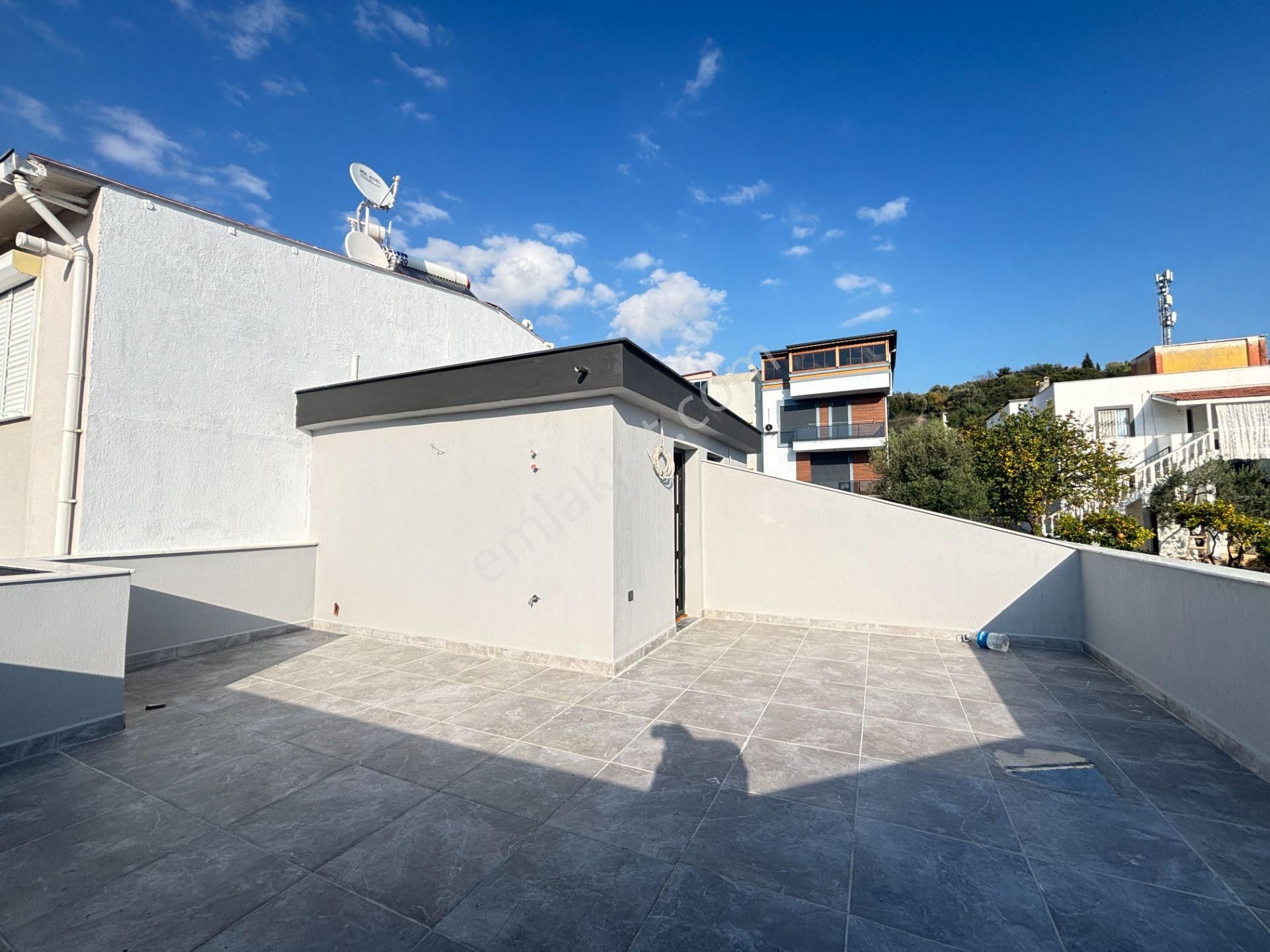 İzmir Seferihisar Ürkmez’de Denize 600 Metre Satılık 2+1 Villa - Görsel 29