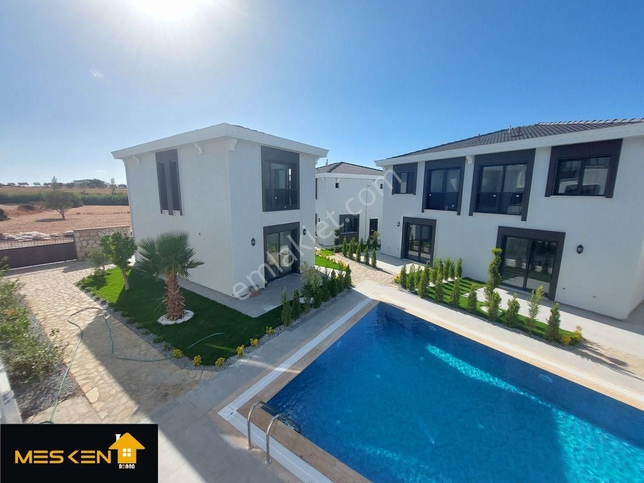 Didim Hisar Mah.'de Havuzlu Site İçi,sıfır, Lüks Villalar - Görsel 2