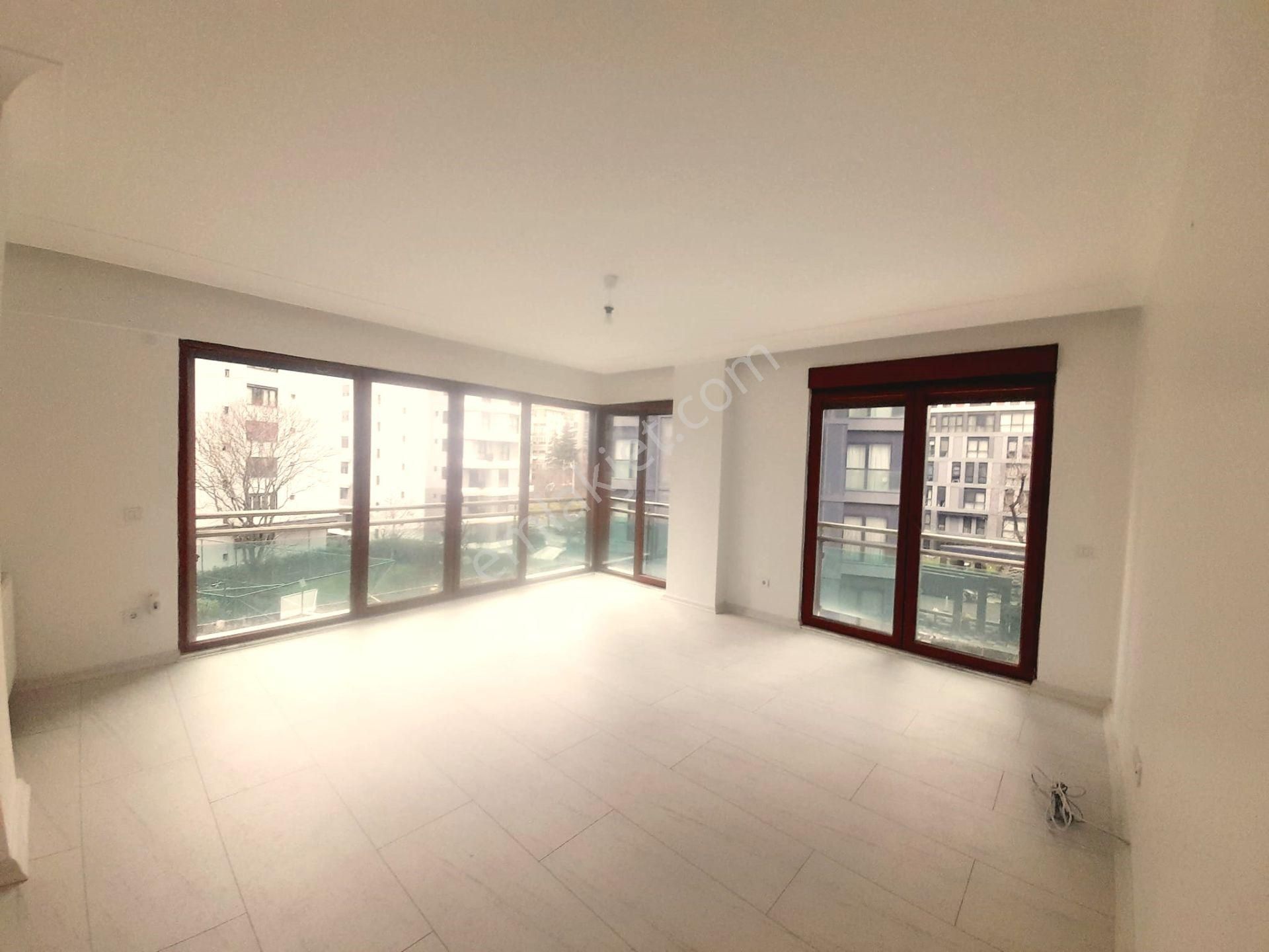 Suadiye'de Az Katlı Butik Binada Çok Özel 80 M2 Net 2+1 Daire - Görsel 7