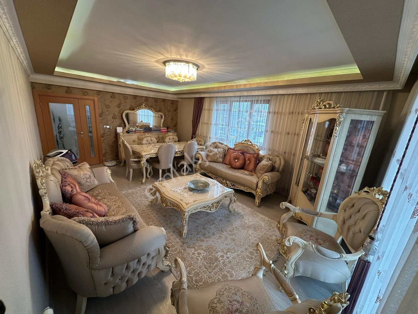 Ayvalı Mahallesi Yüksek Katta Yapılı Ankara Manzarılı 3+1satılık Daire - Görsel 4