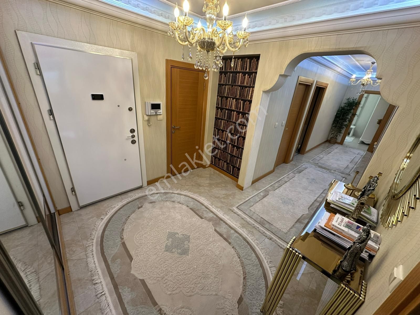 Ayvalı Mahallesi Yüksek Katta Yapılı Ankara Manzarılı 3+1satılık Daire - Görsel 16