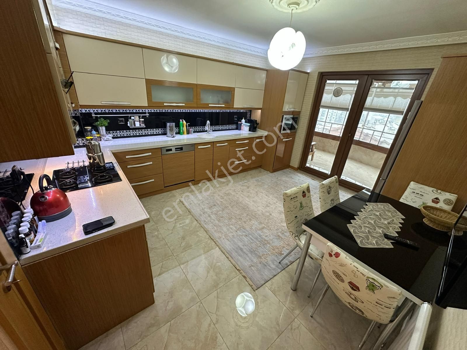 Ayvalı Mahallesi Yüksek Katta Yapılı Ankara Manzarılı 3+1satılık Daire - Görsel 9