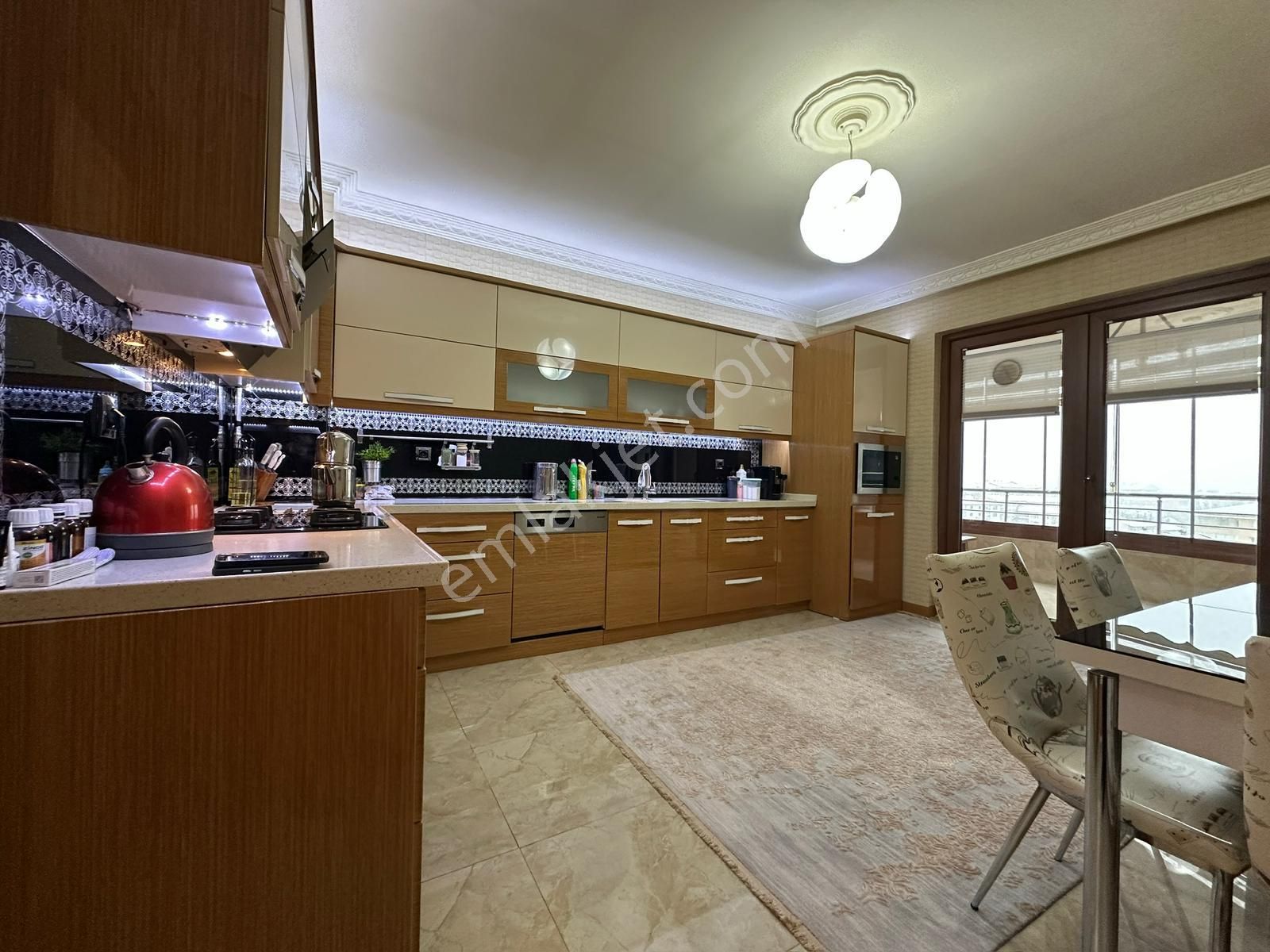 Ayvalı Mahallesi Yüksek Katta Yapılı Ankara Manzarılı 3+1satılık Daire - Görsel 10