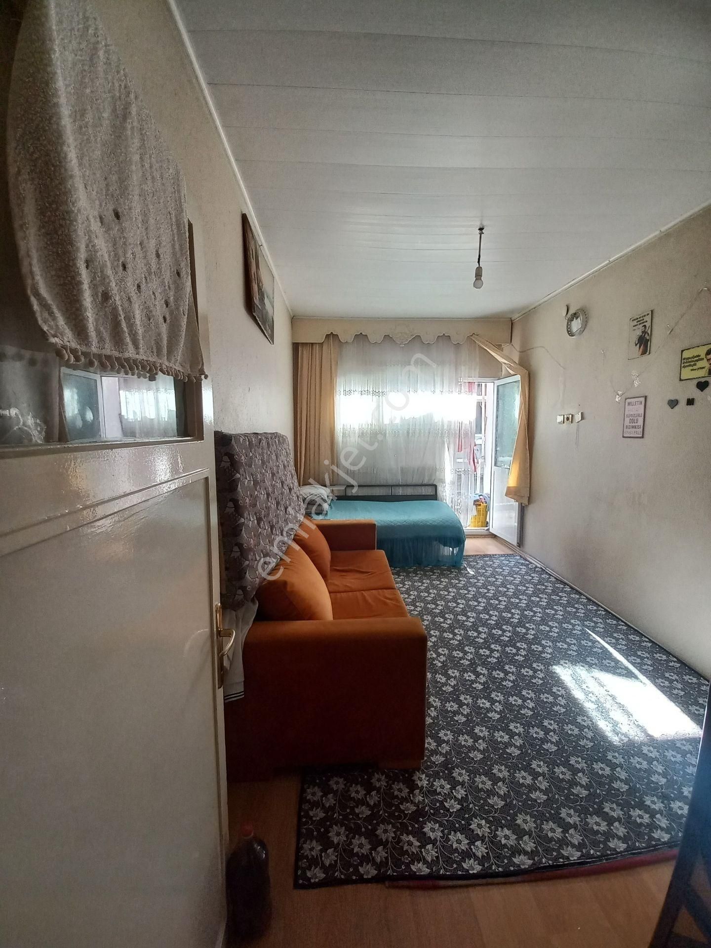 İzmir Bornova Zafer'de Satılık 2.katlı Bina - Görsel 2