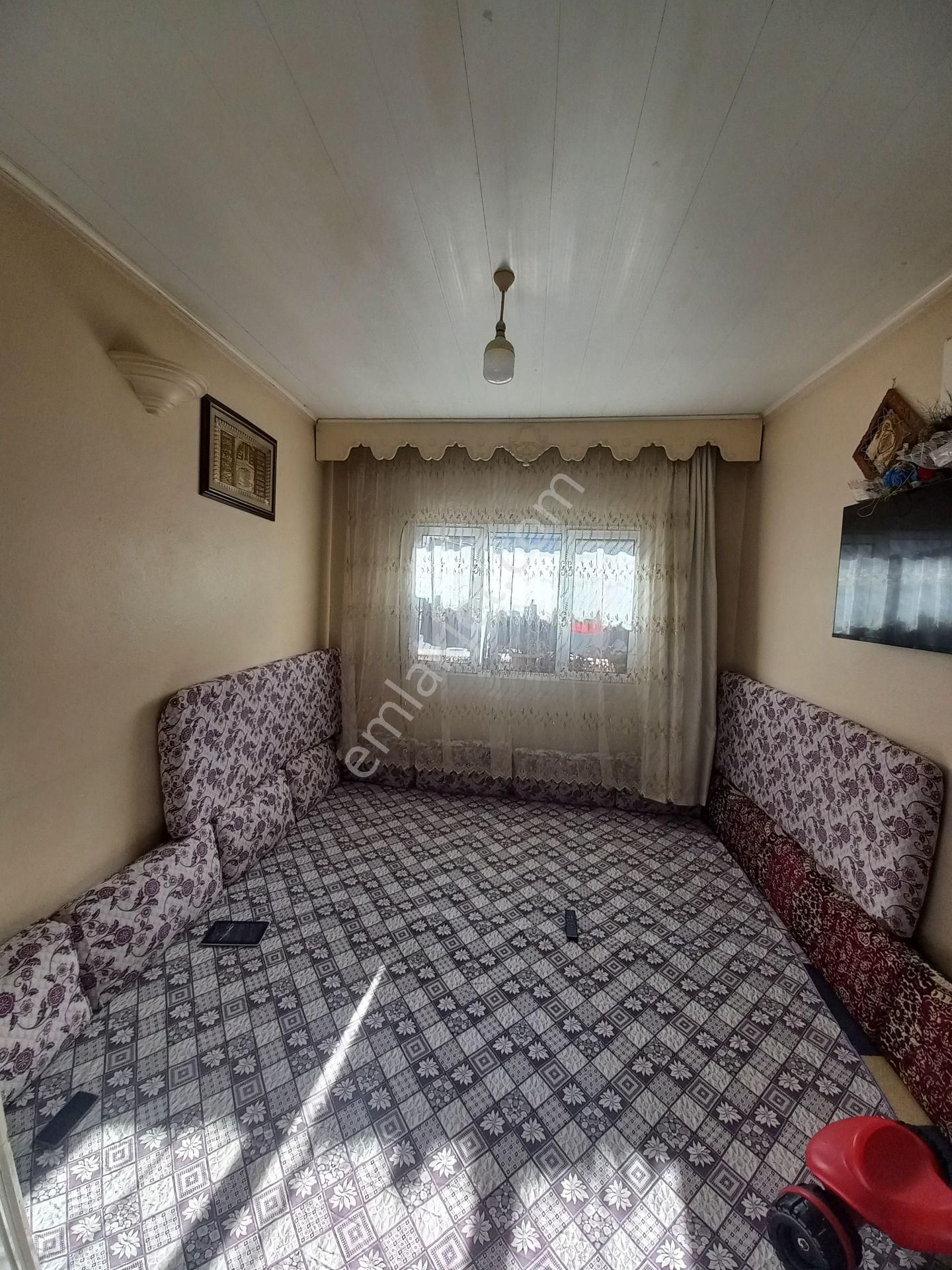 İzmir Bornova Zafer'de Satılık 2.katlı Bina - Görsel 3