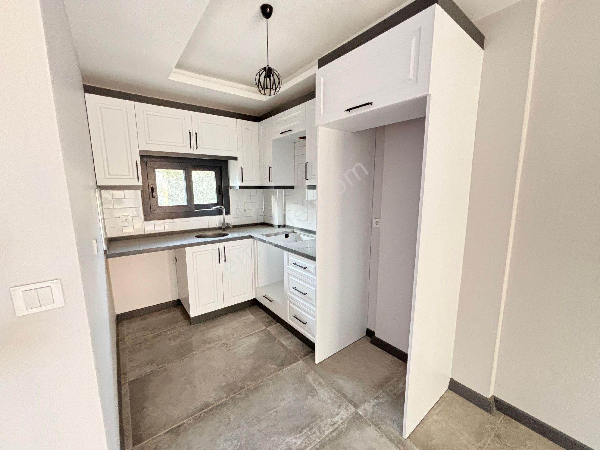 İzmir Seferihisar Doğanbey Merkezi Konumda Bahçeli Sıfır 2+1 Satılık Villa - Görsel 15