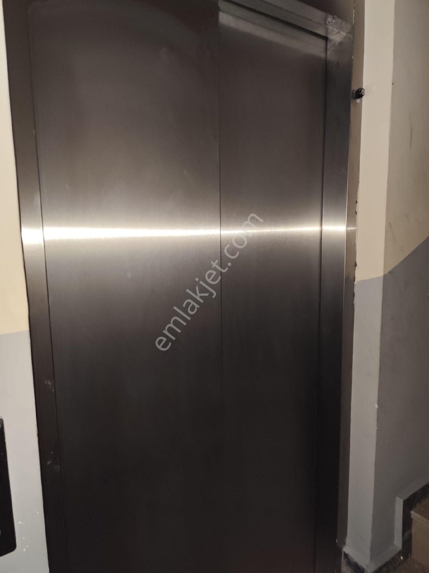 Zeytinburnu Beştelsız Mah 2+1 Çift Cephe 3 Yıllık Bına Sa - Görsel 31