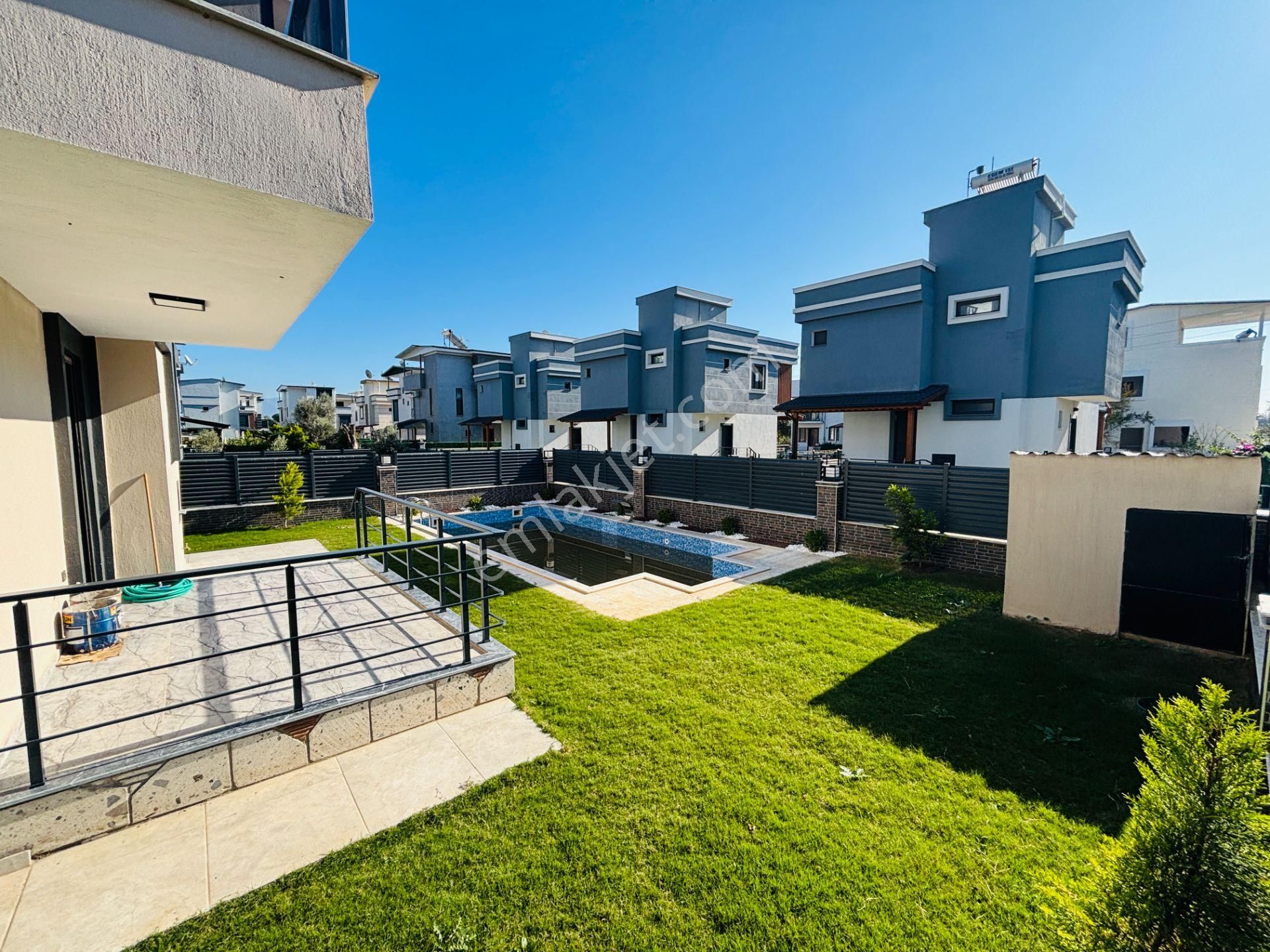 İzmir Seferihisar Doğanbey'de Bağımsız Havuzlu Geniş Bahçeli Satılık 3+1 Villa - Görsel 14