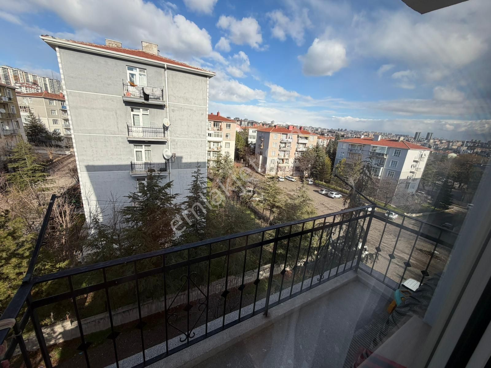 Sincan Fatih Mh'de Full Yapılı Bağımsız 4.ara Katta Ön Cephe Satılık Daire - Görsel 7