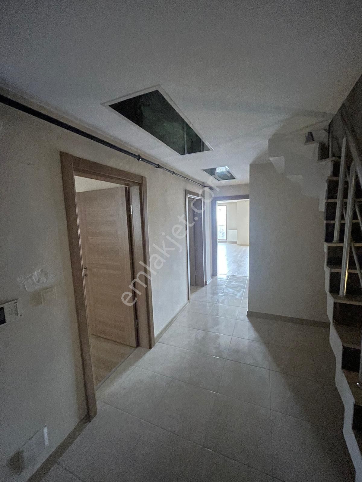 Mükemmel Konumda Satılık 3+1 Dubleks Daire - Görsel 11