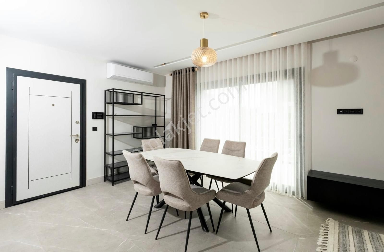 Kuşadası'nda Satılık Özel Havuz, Doğalgazlı 4+1 Müstakil Villa - Görsel 8