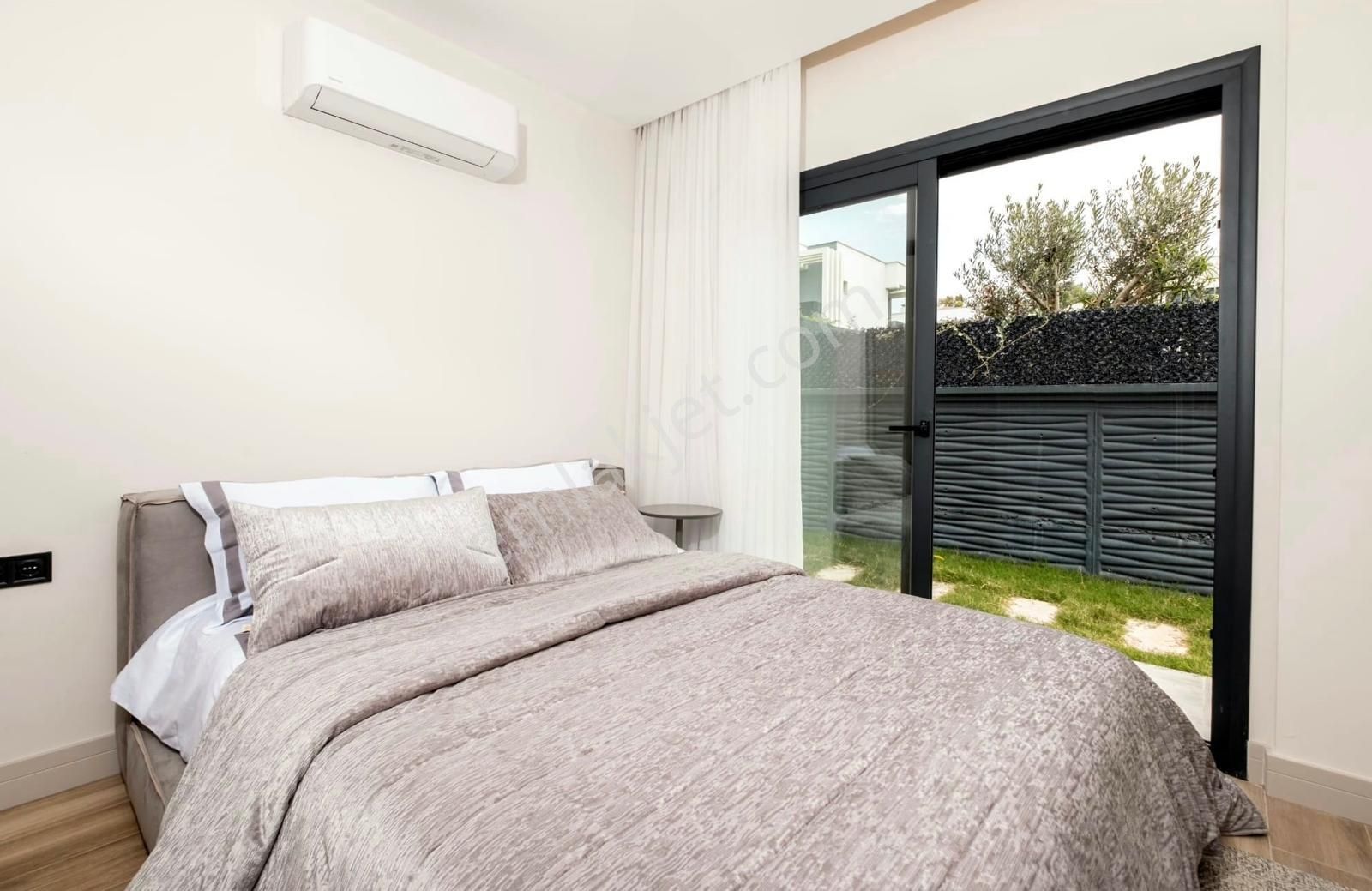 Kuşadası'nda Satılık Özel Havuz, Doğalgazlı 4+1 Müstakil Villa - Görsel 19