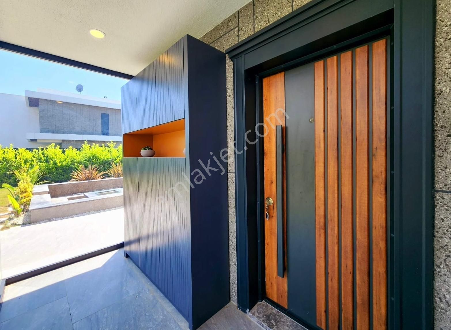 Kuşadası'nda Satılık Özel Havuz, Doğalgazlı 4+1 Müstakil Villa - Görsel 7