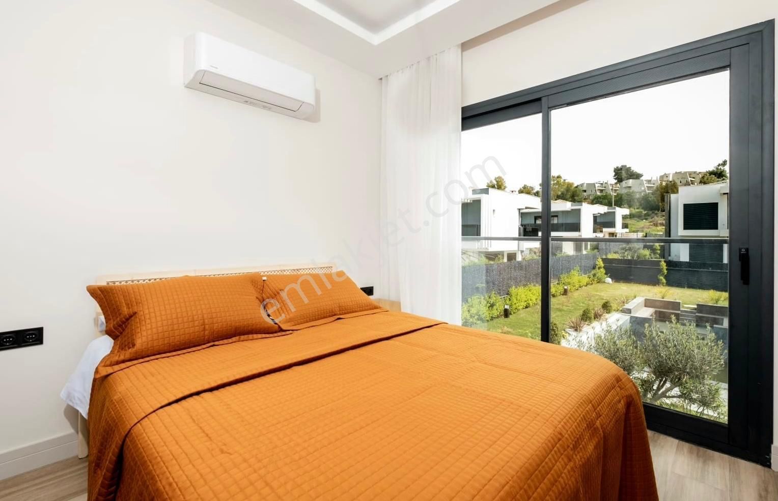 Kuşadası'nda Satılık Özel Havuz, Doğalgazlı 4+1 Müstakil Villa - Görsel 22