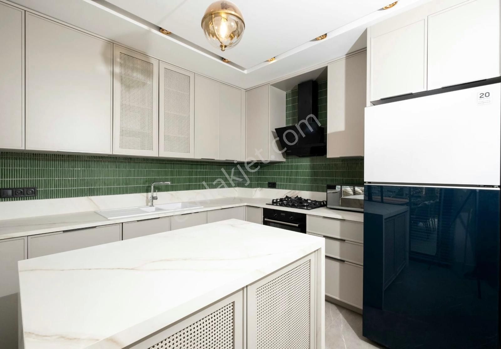 Kuşadası'nda Satılık Özel Havuz, Doğalgazlı 4+1 Müstakil Villa - Görsel 9