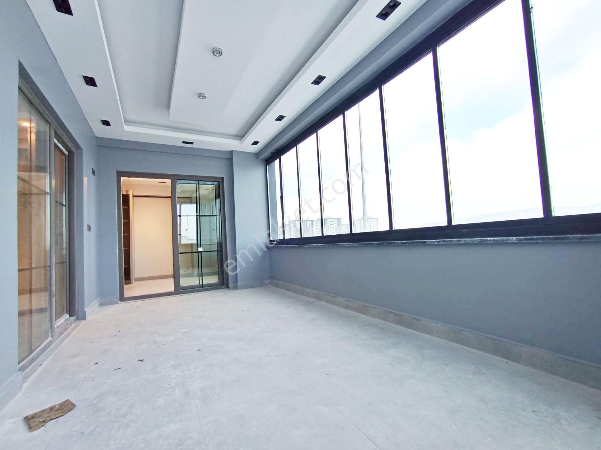 Alpaslan'da Çok Geniş Oturumuyla Yüksek Konforlu Akıllı 3.5+1 - Görsel 7