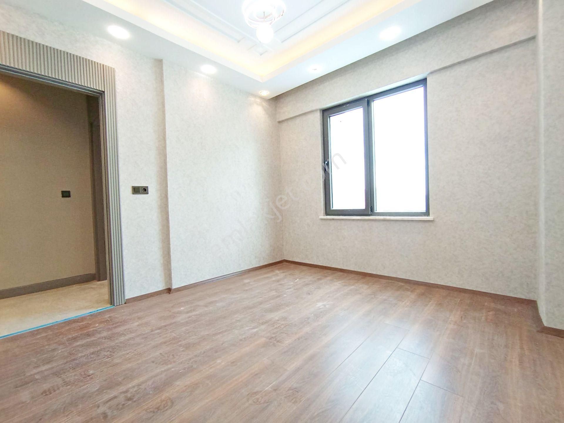 Alpaslan'da Çok Geniş Oturumuyla Yüksek Konforlu Akıllı 3.5+1 - Görsel 17