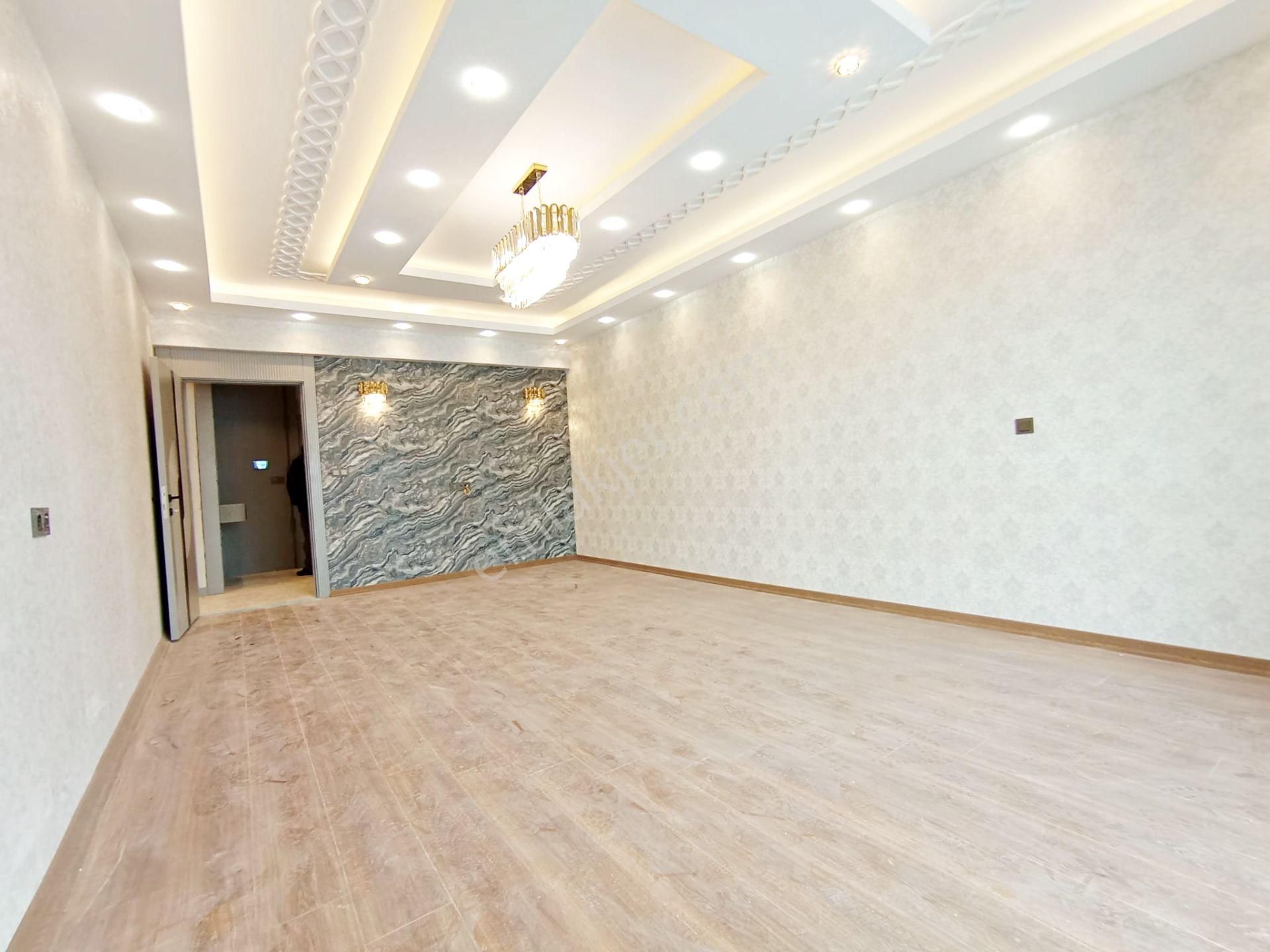 Alpaslan'da Çok Geniş Oturumuyla Yüksek Konforlu Akıllı 3.5+1 - Görsel 9